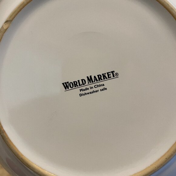 World Market Ceramic Bowl / Food Network Magnetic Measuring Cups - 3 piece set - Picture 5 of 14